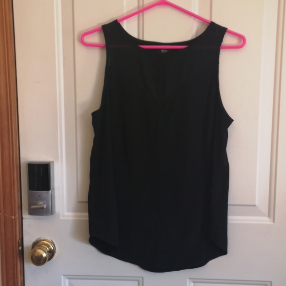 Top - Picture 1 of 1